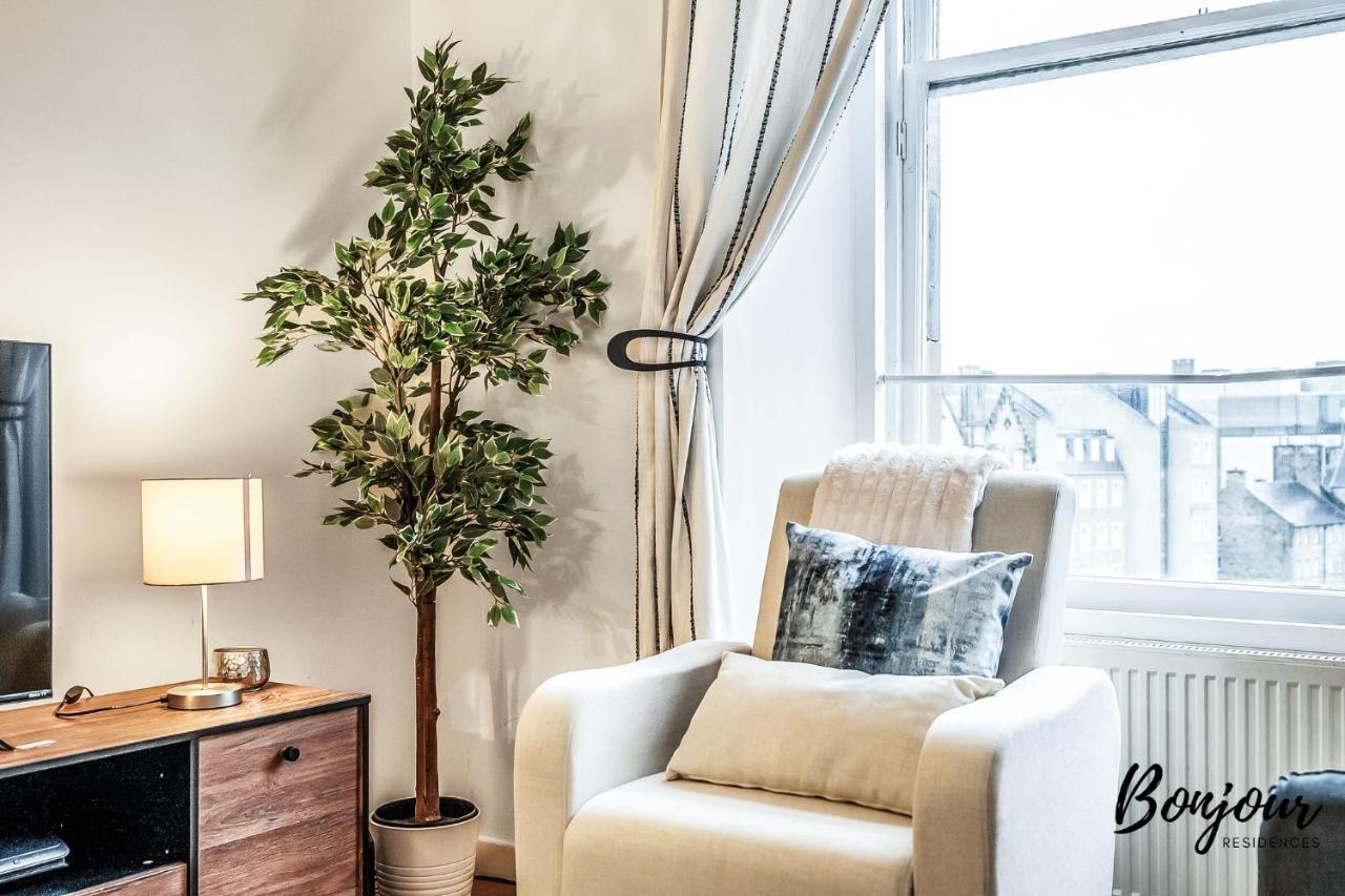 Cosy Grassmarket 2Br-1Ba - Newly Decorated! By Bonjour Residences אדינבורו מראה חיצוני תמונה