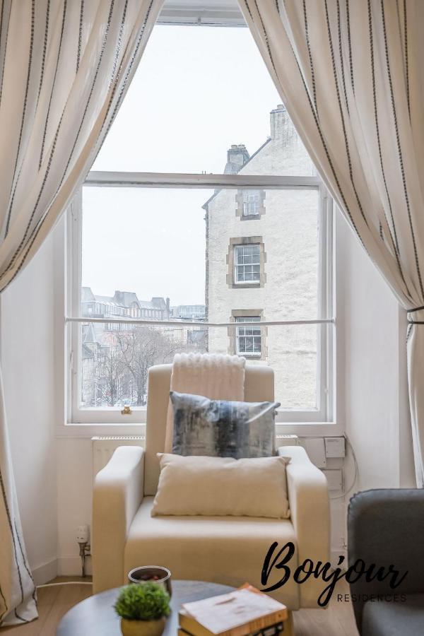 Cosy Grassmarket 2Br-1Ba - Newly Decorated! By Bonjour Residences אדינבורו מראה חיצוני תמונה