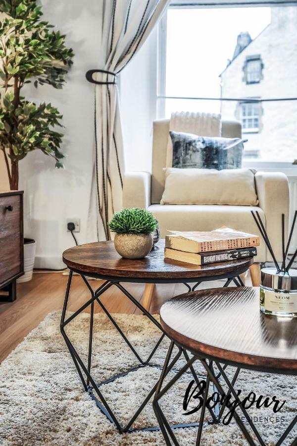 Cosy Grassmarket 2Br-1Ba - Newly Decorated! By Bonjour Residences אדינבורו מראה חיצוני תמונה